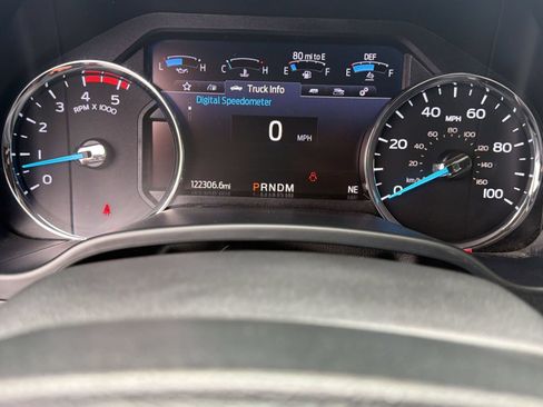 Used 2021 Ford F350 Lariat w/ Lariat Ultimate Package AWD/4WD image 22