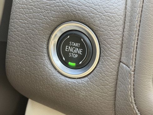 Certified 2022 GMC Yukon Denali w/ Denali Premium Package image 66