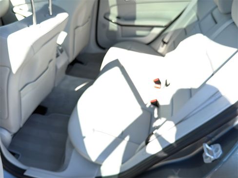 Used 2016 Mercedes-Benz E 350 4MATIC Wagon image 20