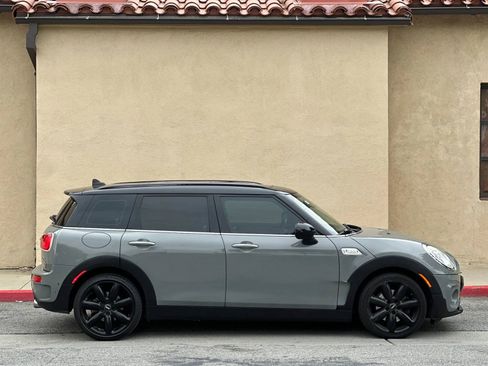 Used 2017 MINI Cooper Clubman S FWD image 5