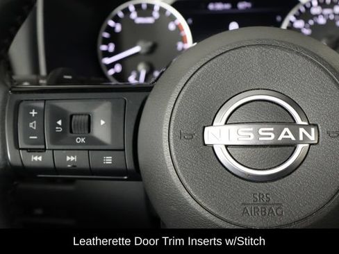 Used 2023 Nissan Rogue SV w/ SV Premium B Package AWD/4WD image 8