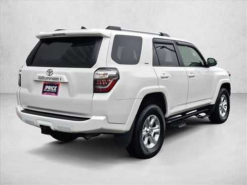 Used 2023 Toyota 4Runner SR5 Premium image 5