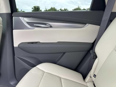 New 2026 Cadillac XT5 Premium Luxury w/ Driver Assist Package FWD image 14