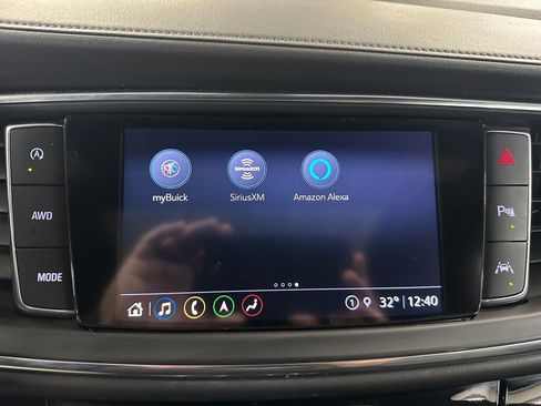 Certified 2023 Buick Enclave Avenir w/ Avenir Technology Package image 15