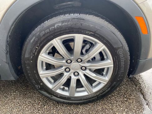 Used 2023 Cadillac XT4 Premium Luxury w/ Cold Weather Package image 29