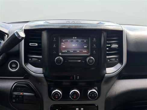 Used 2019 RAM 2500 Big Horn AWD/4WD image 17