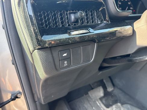 Used 2023 Honda CR-V EX-L image 19