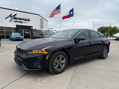 Used 2023 Kia K5 LXS image 1