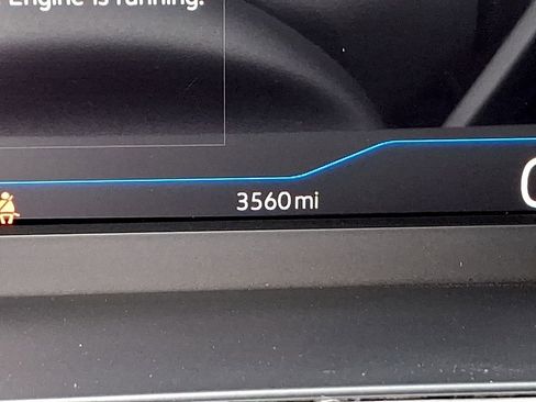 Certified 2025 Volkswagen Jetta SEL image 22