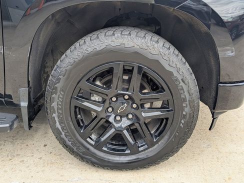 Used 2022 Chevrolet Silverado 1500 Custom image 21