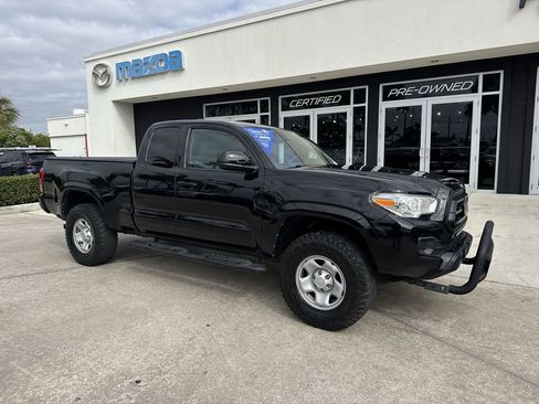 Used 2021 Toyota Tacoma SR w/ SR Convenience Package RWD image 6