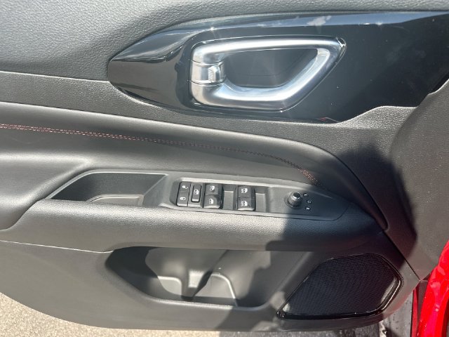 New 2026 Jeep Compass Trailhawk AWD/4WD image 16