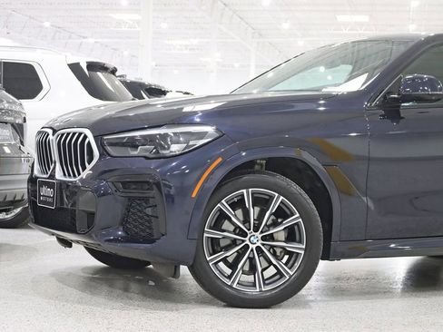 Used 2023 BMW X6 xDrive40i w/ M Sport Package AWD/4WD image 2