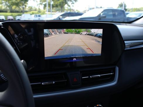 New 2026 Chevrolet TrailBlazer LS w/ LS Convenience Package AWD/4WD image 17