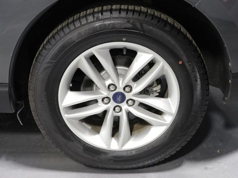 Used 2016 Ford Edge SEL AWD/4WD image 37
