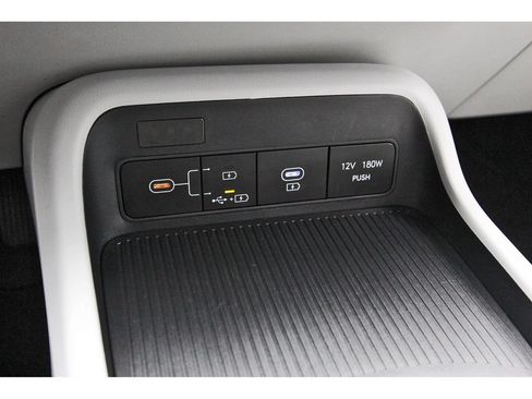 Used 2026 Hyundai Kona SE FWD image 29