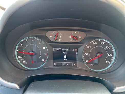 Used 2024 Chevrolet Malibu LT image 11