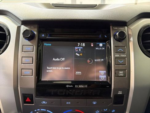 Used 2019 Toyota Tundra SR5 w/ SR5 Upgrade Package image 28