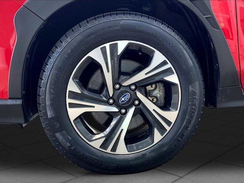 Used 2024 Subaru Crosstrek 2.0i Premium AWD/4WD image 11