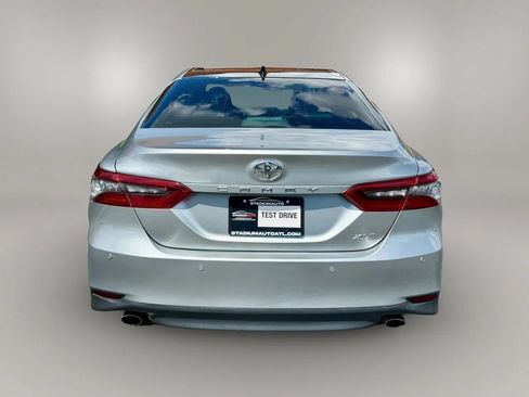 Used 2023 Toyota Camry XLE w/ Navigation Package FWD image 4