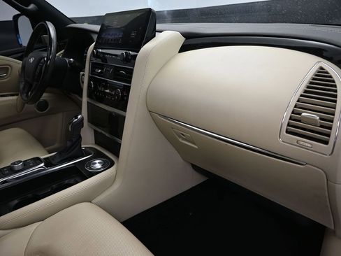 Used 2022 INFINITI QX80 Sensory w/ Cargo Package image 26