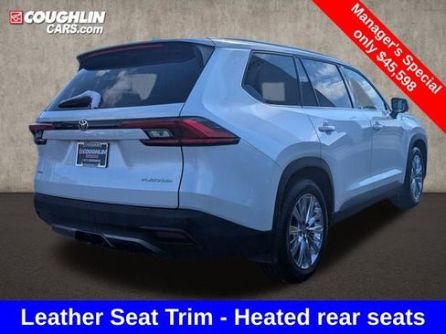 Used 2024 Toyota Grand Highlander Platinum image 8