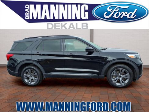 Used 2023 Ford Explorer XLT w/ Equipment Group 202A AWD/4WD image 1