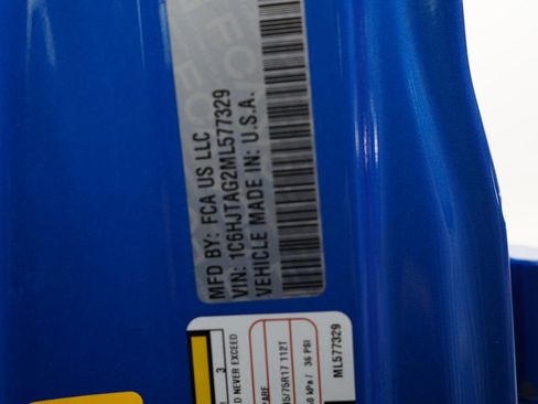 Used 2021 Jeep Gladiator Sport image 23