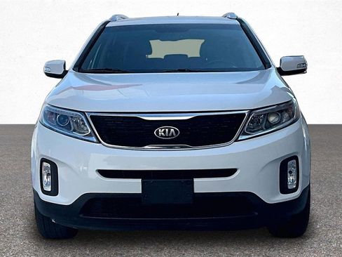 Used 2015 Kia Sorento EX image 3