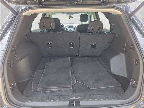 Used 2019 Chevrolet Equinox LT FWD image 6