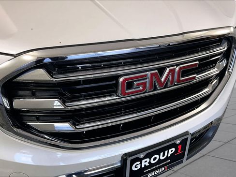 Used 2021 GMC Terrain SLT FWD image 29