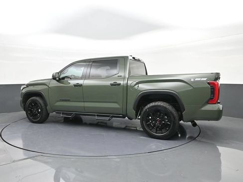 Used 2022 Toyota Tundra SR5 RWD image 11