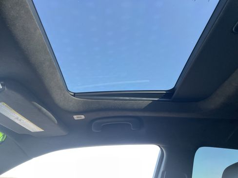 Used 2022 Dodge Charger SRT Hellcat w/ Harman/Kardon Audio Group image 28