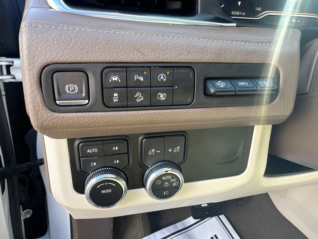 Used 2023 GMC Yukon Denali AWD/4WD image 47
