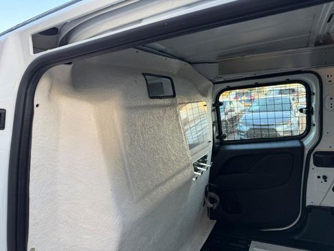 Used 2021 RAM ProMaster City Tradesman w/ Window Group 09 image 13