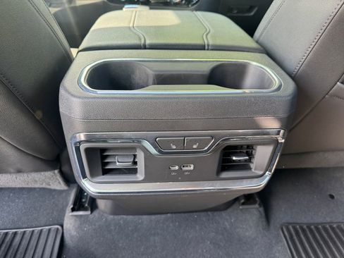 Used 2023 GMC Sierra 1500 SLT w/ SLT Convenience Package AWD/4WD image 19