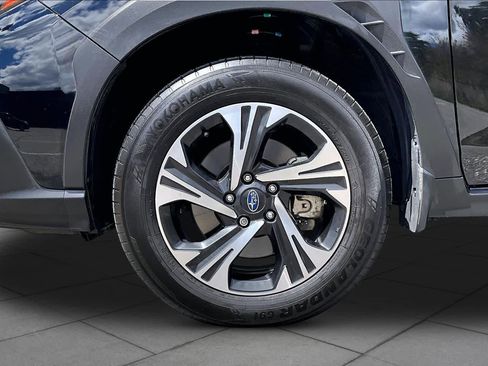 Used 2024 Subaru Crosstrek 2.0i Premium AWD/4WD image 11