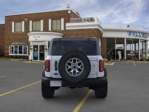 New 2025 Ford Bronco Badlands image 30