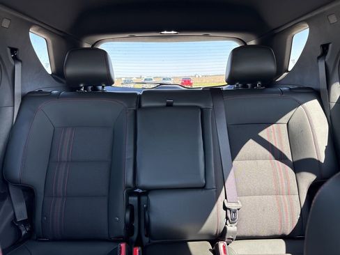 Used 2022 Chevrolet Equinox RS w/ LPO, Floor Liner Package AWD/4WD image 39