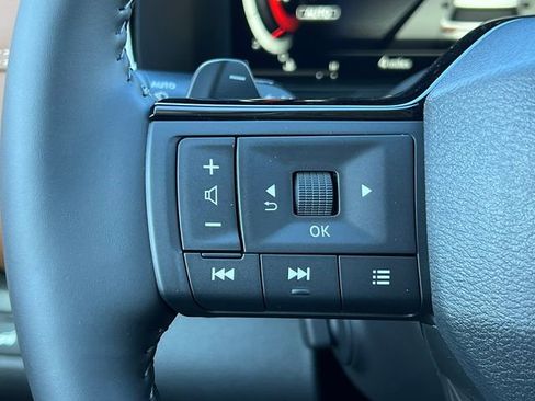 New 2026 Nissan Pathfinder Platinum image 24