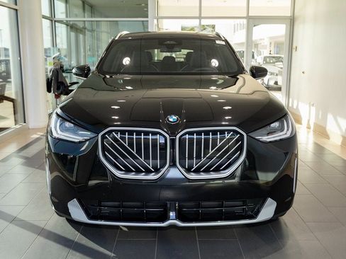 Used 2026 BMW X3 xDrive30i w/ Premium Package AWD/4WD image 2