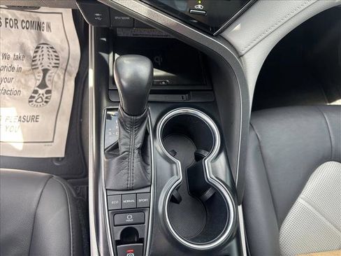 Used 2019 Toyota Camry XLE w/ Driver Assist Package FWD image 14