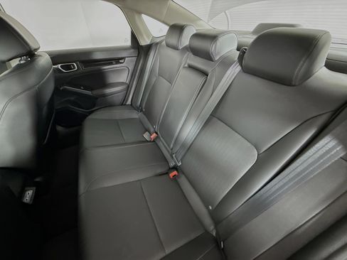 Used 2024 Honda Civic Touring image 30