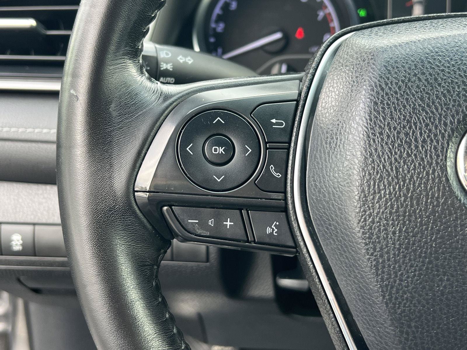 Used 2019 Toyota Camry SE w/ Audio Package FWD image 31