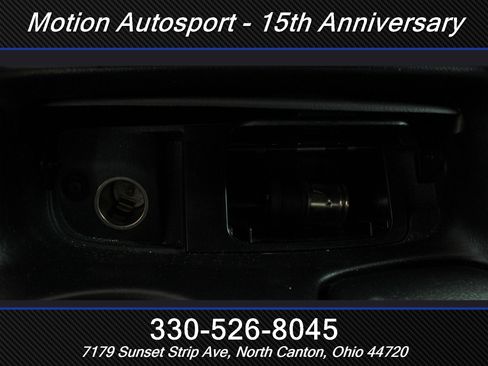 Used 2004 Chevrolet Corvette Coupe w/ Preferred Equipment Group RWD image 26