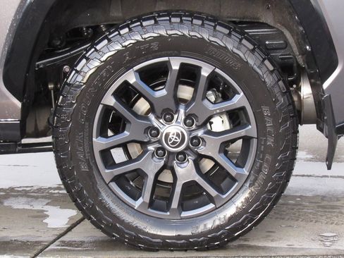 Certified 2024 Toyota Sequoia Platinum image 44