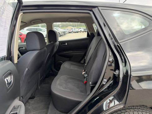 Used 2015 Nissan Rogue S AWD/4WD image 28
