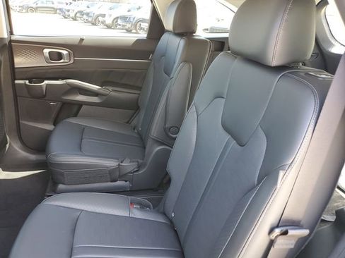 New 2026 Kia Sorento SX image 10