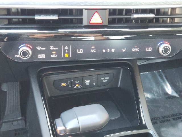 Used 2025 Kia K5 EX FWD image 22