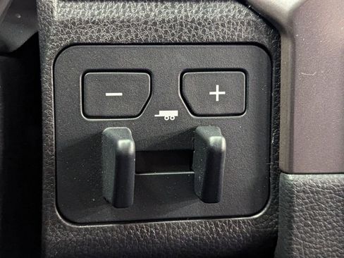 New 2026 Toyota Tacoma SR5 image 32